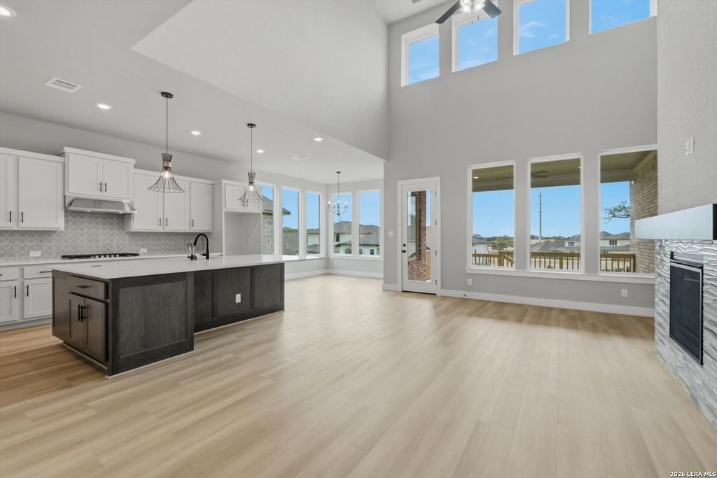 Photo of 301 Fandango, Boerne, TX 78006 (MLS # 1934150)