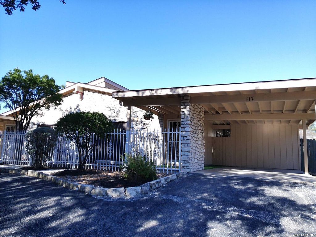 Photo of 117 Sunnyland, San Antonio, TX 78228 (MLS # 1935640)