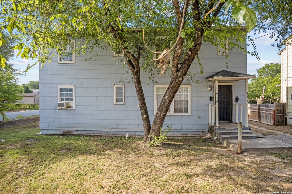 Photo of 716 Fair Ave, San Antonio, TX 78223 (MLS # 2015904)