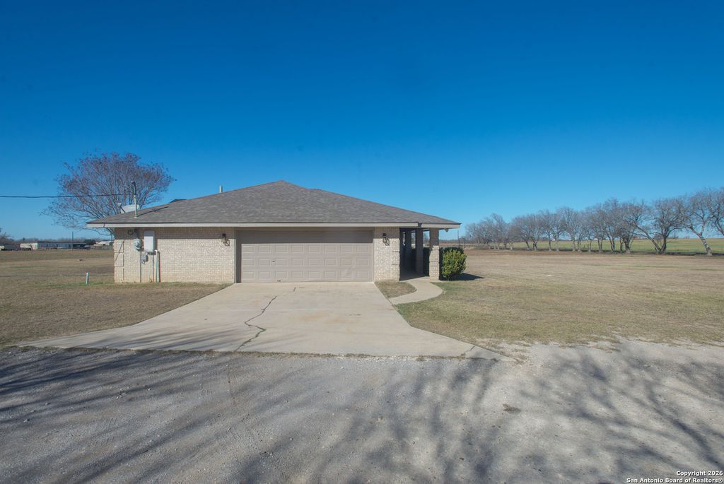 Photo of 430 CR 683, Lytle, TX 78052 (MLS # 1934827)