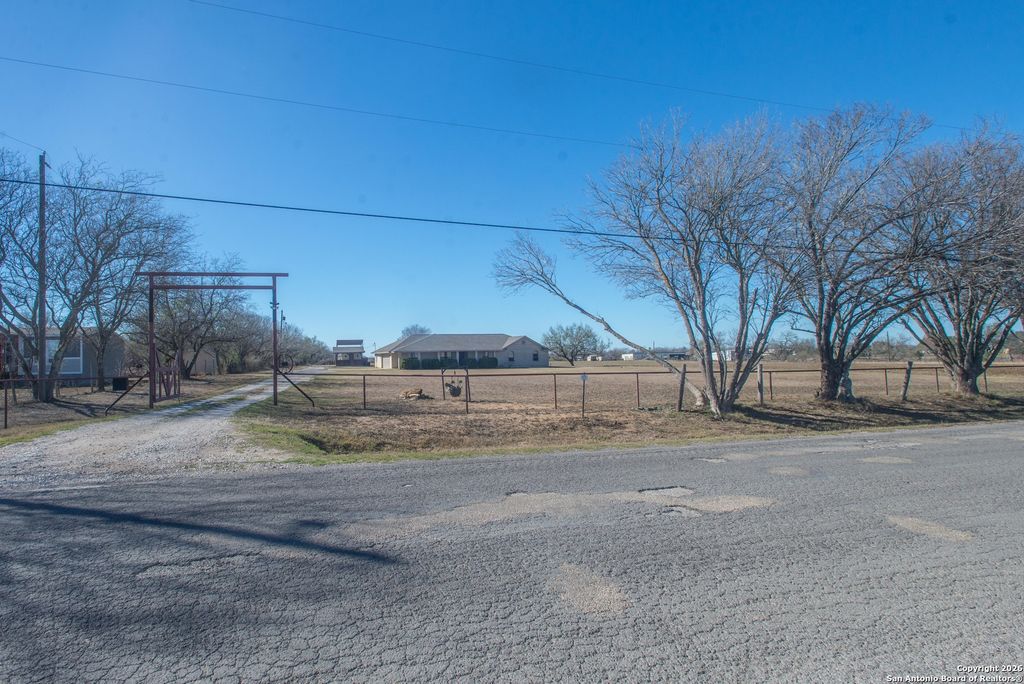 Photo of 430 CR 683, Lytle, TX 78052 (MLS # 1934827)