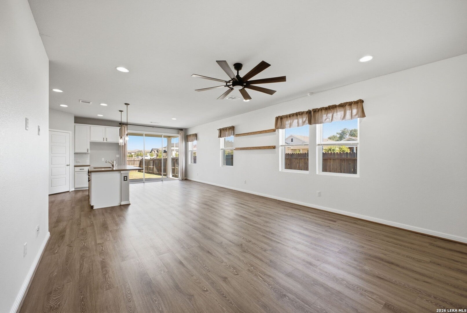 104 Ladolia Ln