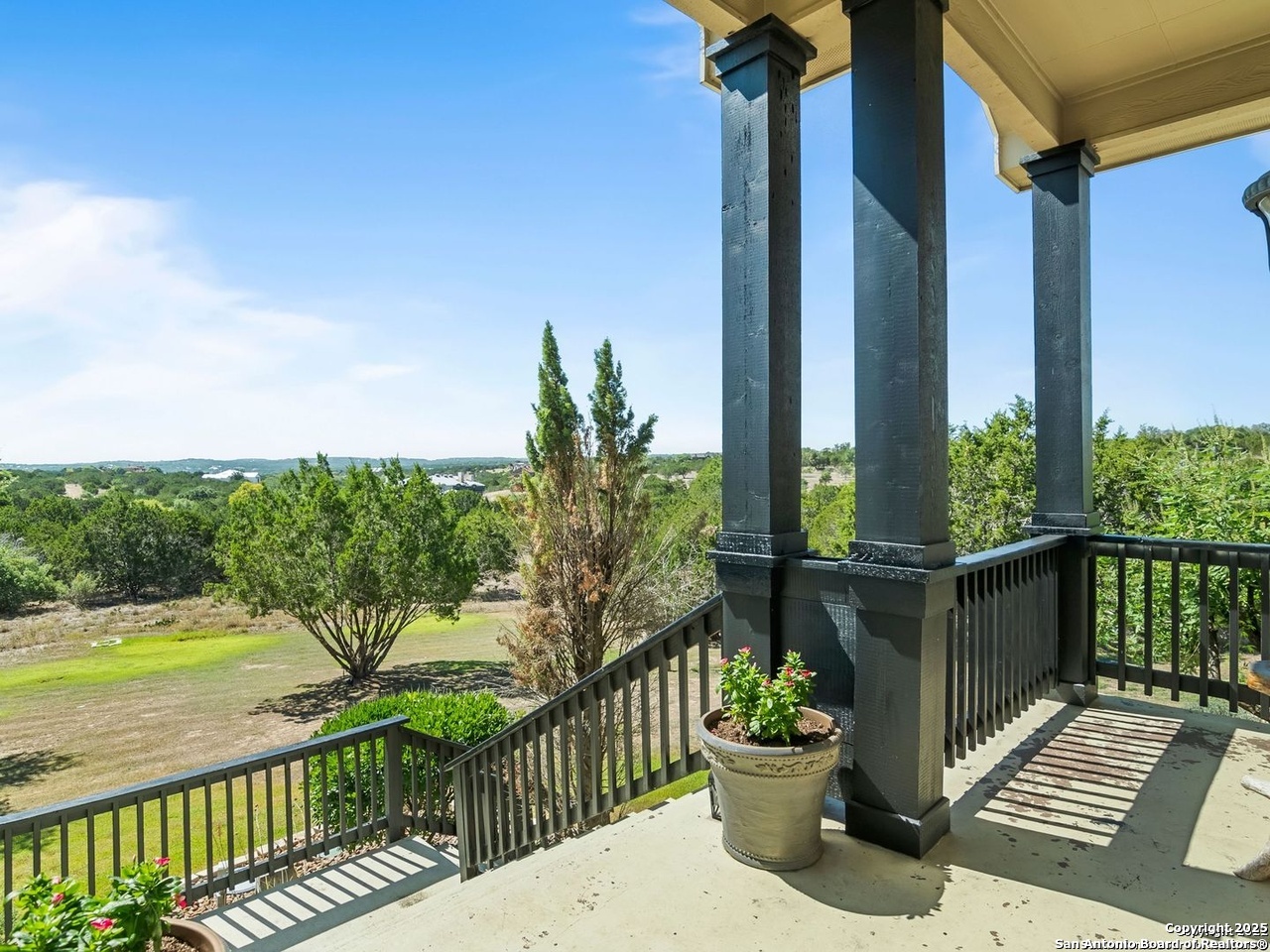 102 Summer Glen