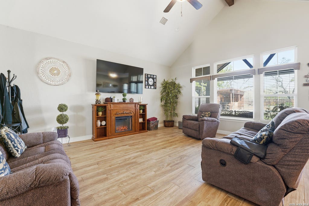 Photo of 149 W Short Meadow Dr, Lytle, TX 78052 (MLS # 1950531)