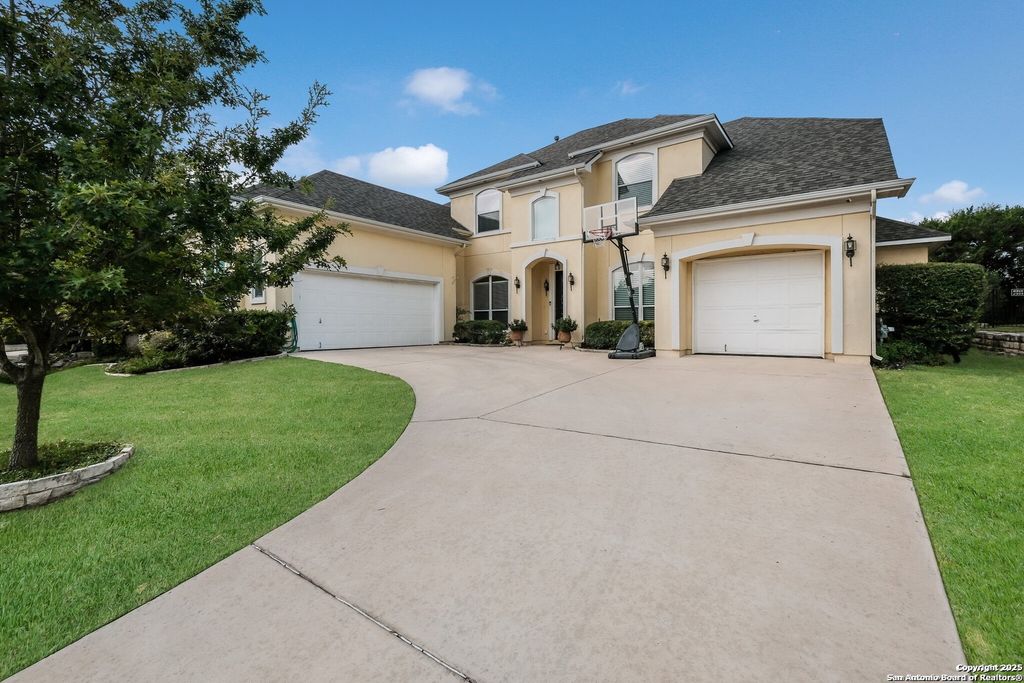Photo of 18211 Branson, San Antonio, TX 78255 (MLS # 1928425)