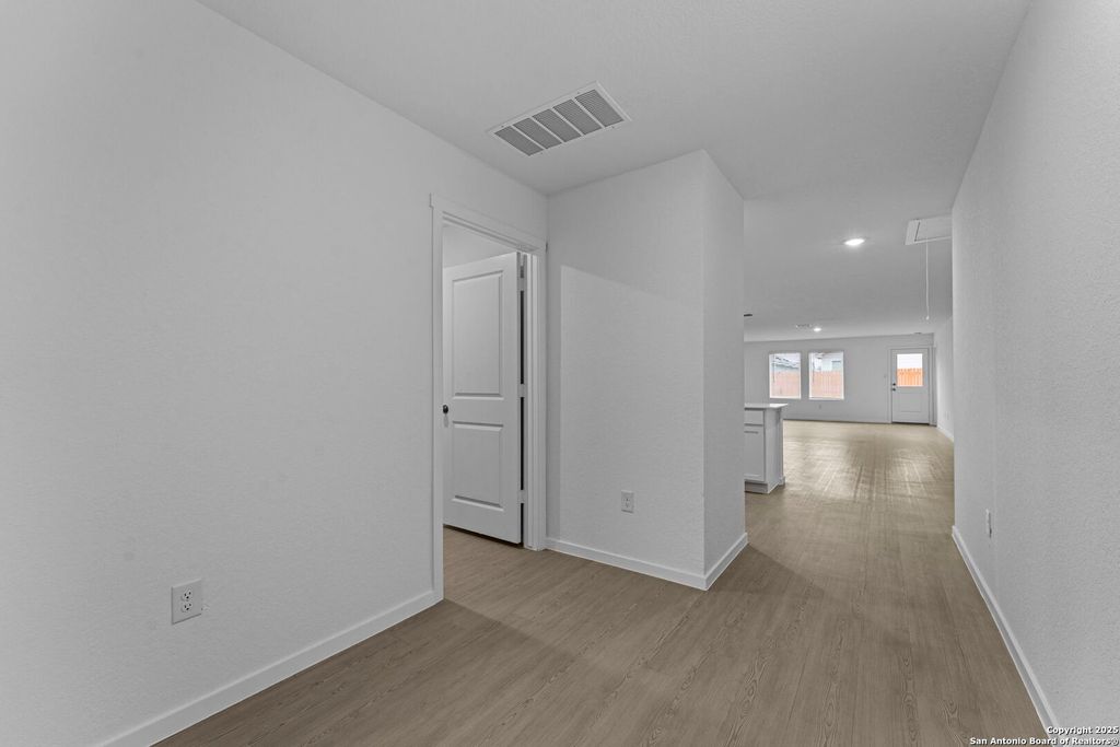 Photo of 7702 Nessie Trails, Floresville, TX 78227 (MLS # 1926546)