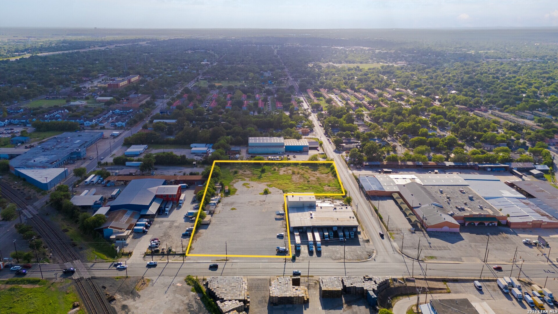 1625 S Zarzamora