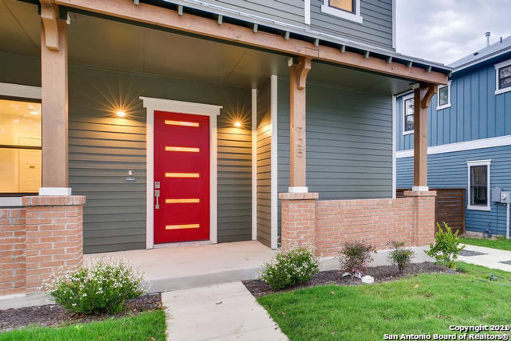 Photo of 725 Hays, San Antonio, TX 78202 (MLS # 1934882)