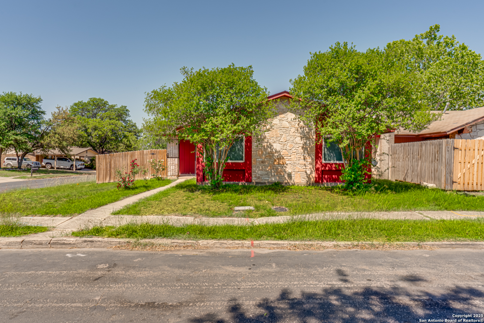 1337 Longmont