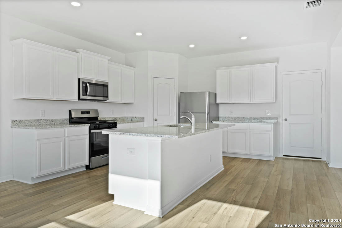 10914 Lafayette Loop