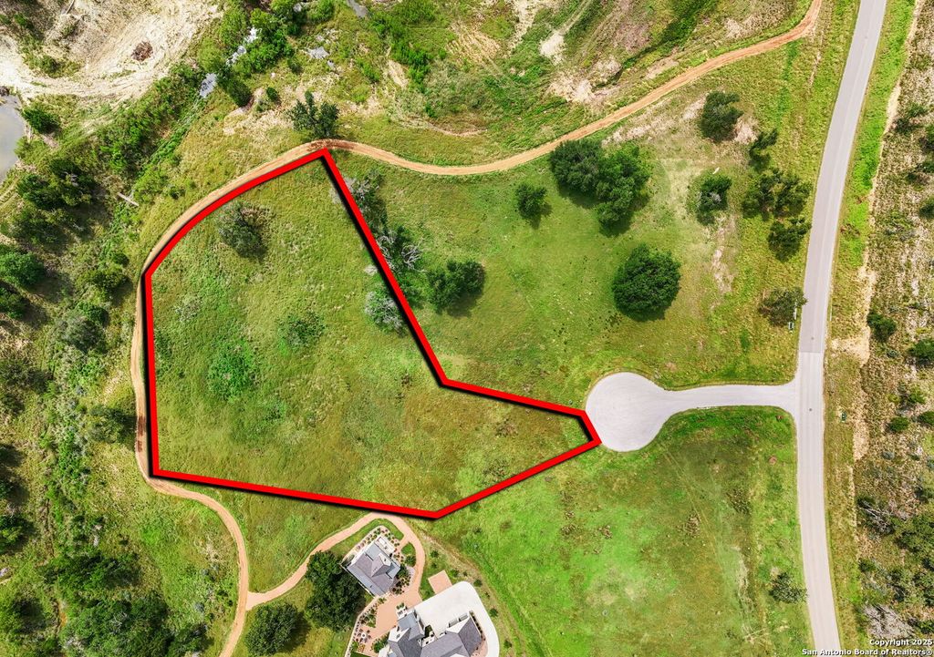 Photo of 655 Lajitas Cove, Fredericksburg, TX 78624 (MLS # 1888660)