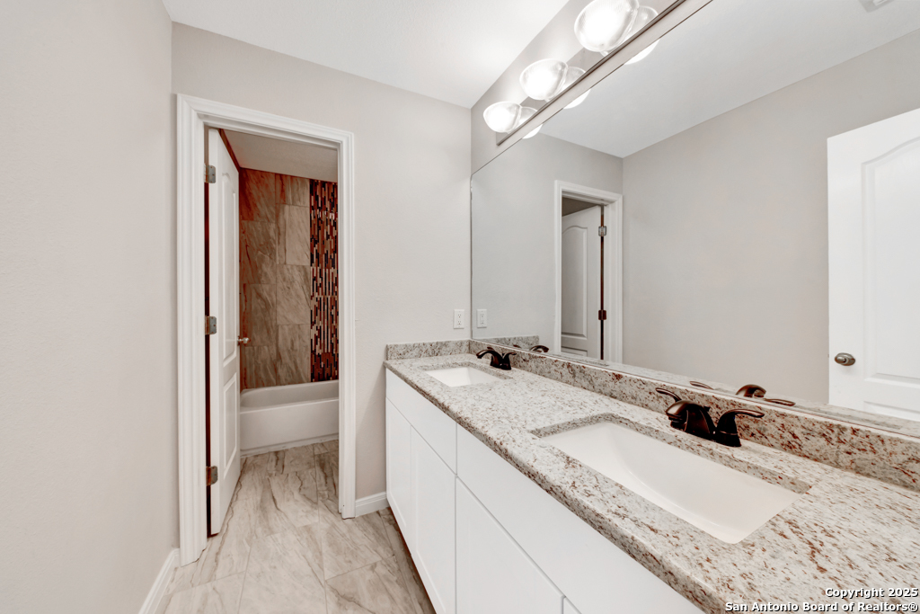 Bulverde, Texas 78163, United States, 5 Bedrooms Bedrooms, ,3 BathroomsBathrooms,Residential,Active,234418