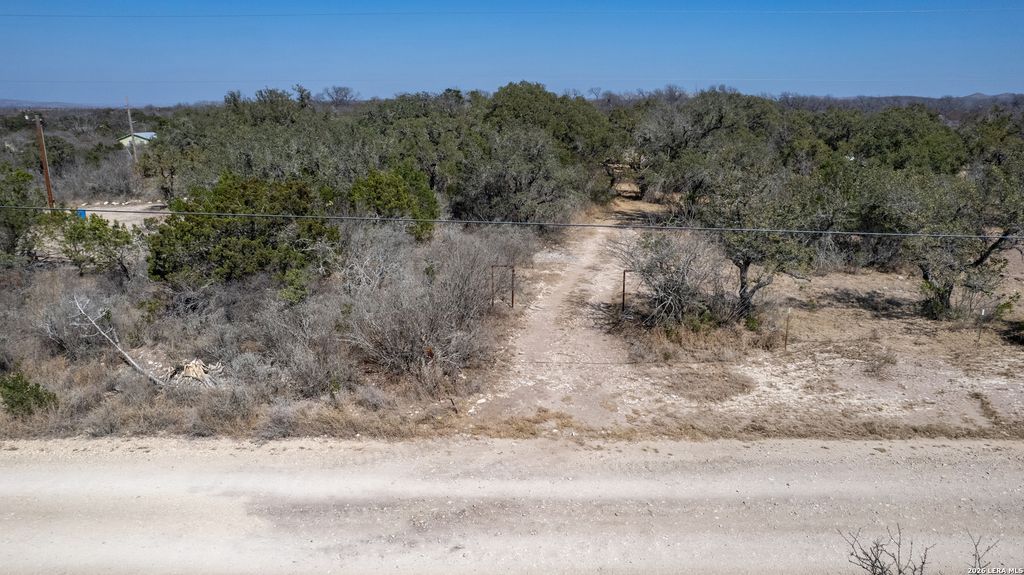 Photo of 00 W Private Road 2415, Uvalde, TX 78801 (MLS # 1964631)