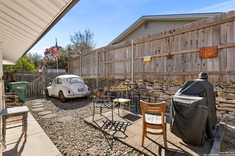 A home in Universal City