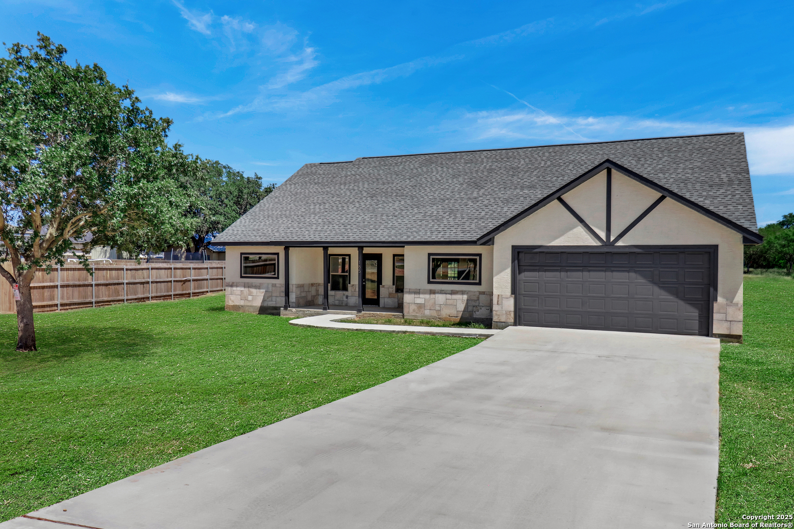 185 E Medium Meadow Dr
