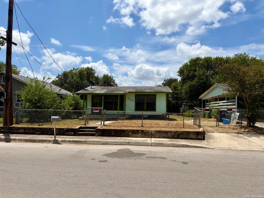 Photo of 3106 LA ROSA ST, San Antonio, TX 78211 (MLS # 2007871)