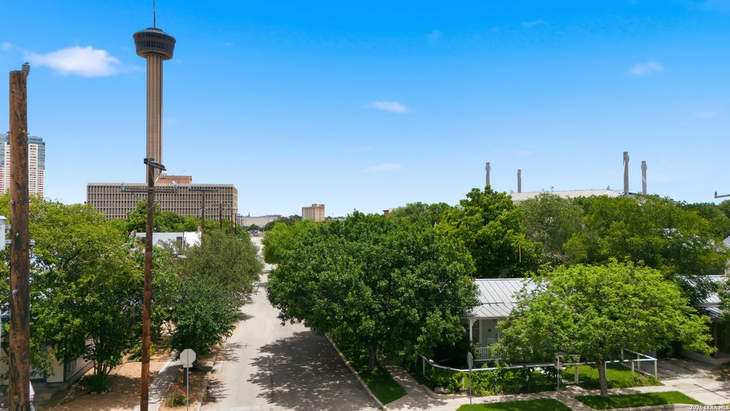 Photo of 301 BARRERA ST, San Antonio, TX 78210 (MLS # 1991720)
