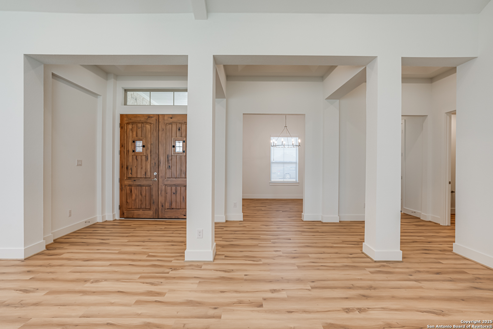 5240 Estates Oak Way