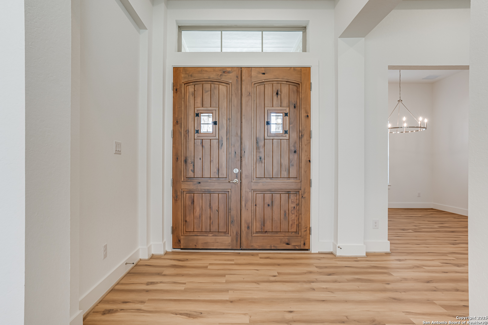 5240 Estates Oak Way