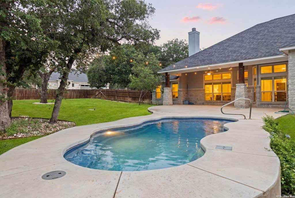 Photo of 172 Bobby Lynn, Adkins, TX 78101 (MLS # 1961923)