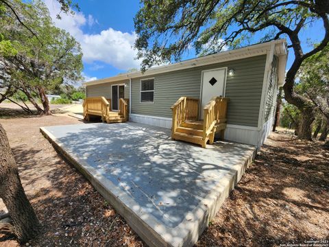 A home in Bandera