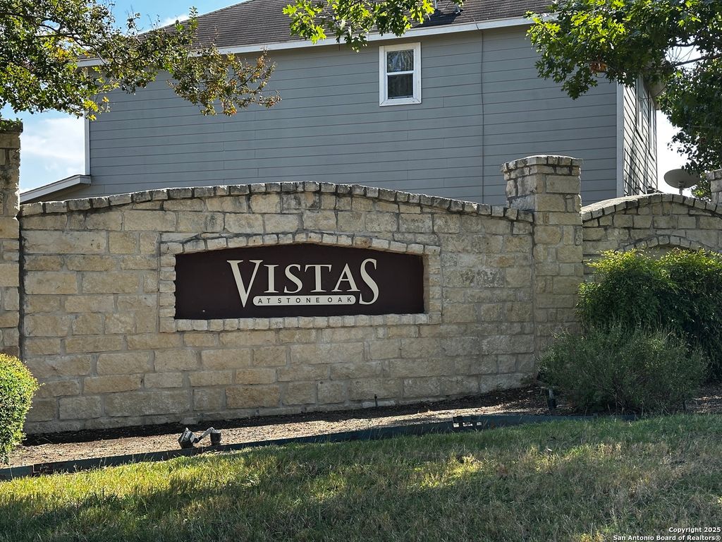 Photo of 21919 Goldcrest, San Antonio, TX 78260 (MLS # 1917263)