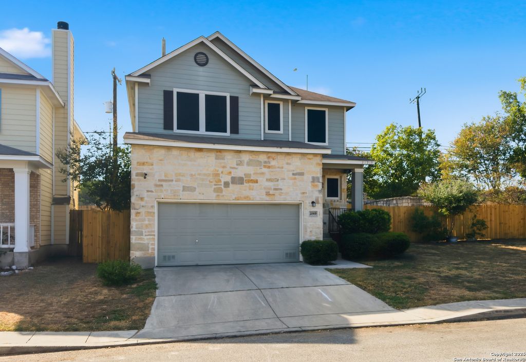 Photo of 21919 Goldcrest, San Antonio, TX 78260 (MLS # 1917263)