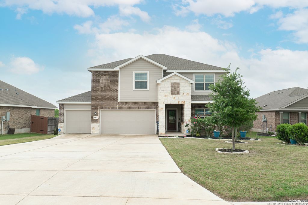 Photo of 5862 Hopper Ct, New Braunfels, TX 78132 (MLS # 1955475)