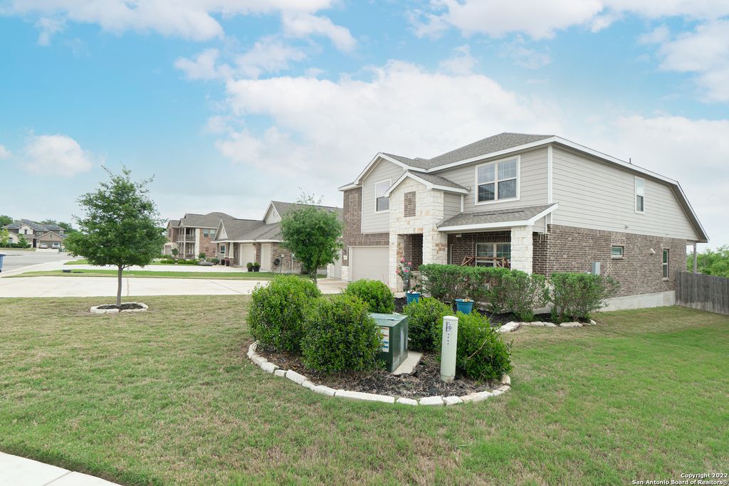 Photo of 5862 Hopper Ct, New Braunfels, TX 78132 (MLS # 1955475)
