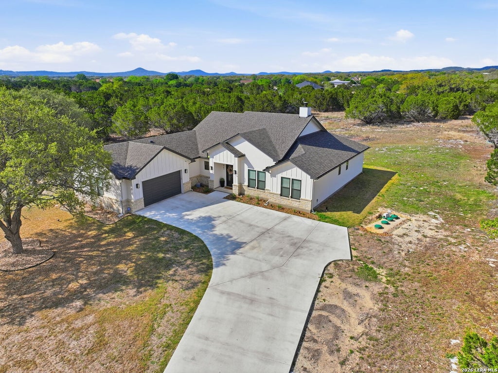 Photo of 541 Rio Azul, Pipe Creek, TX 78063 (MLS # 1955443)