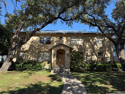 123 Marcia 3 Alamo Heights TX 78209