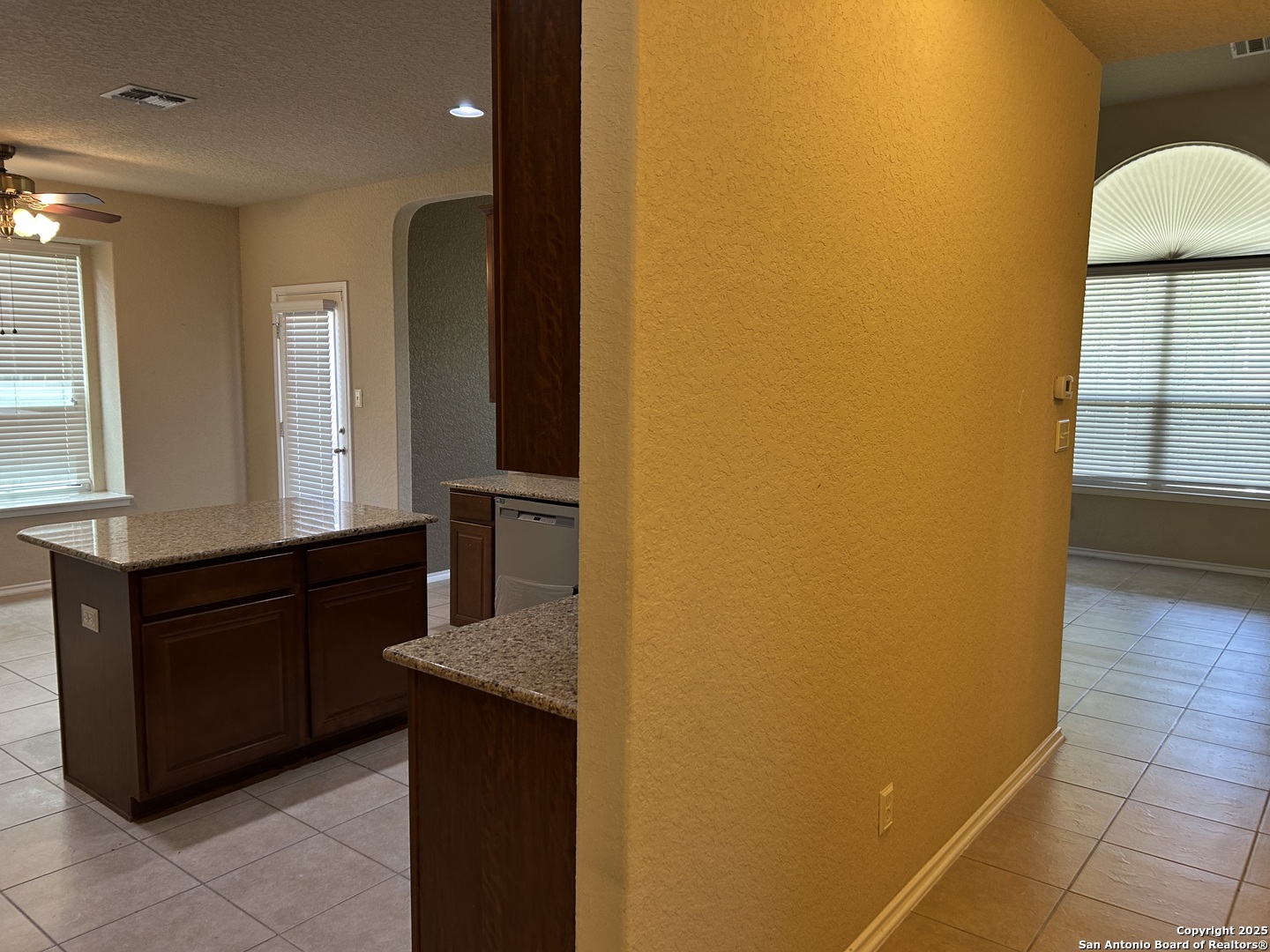 6207 Palmetto