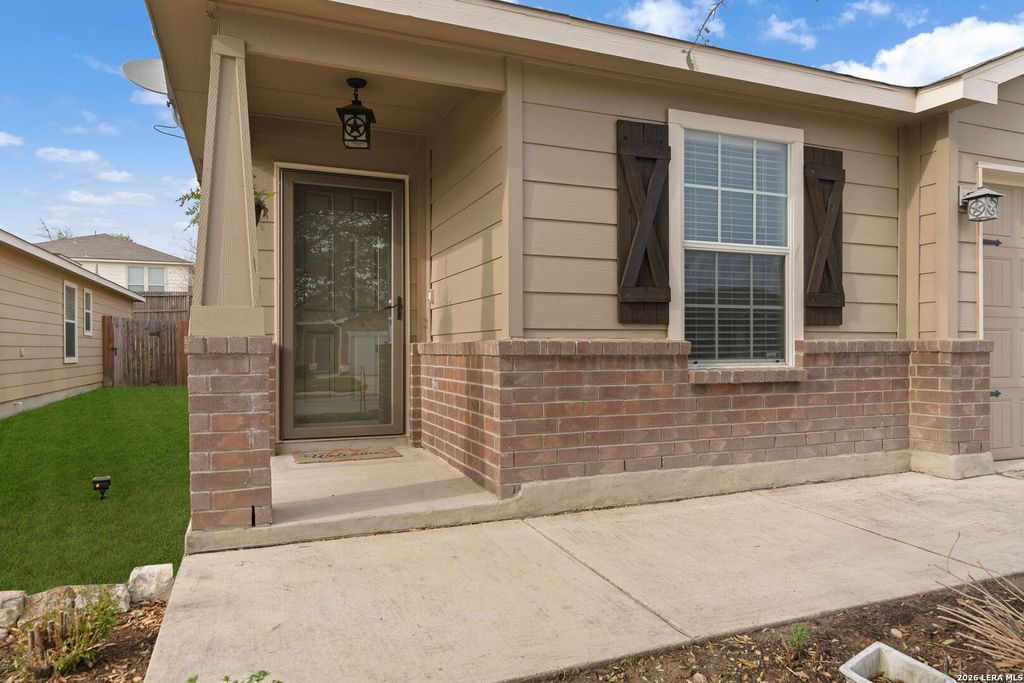 Photo of 7643 PARAISO PT, Boerne, TX 78015 (MLS # 1971694)