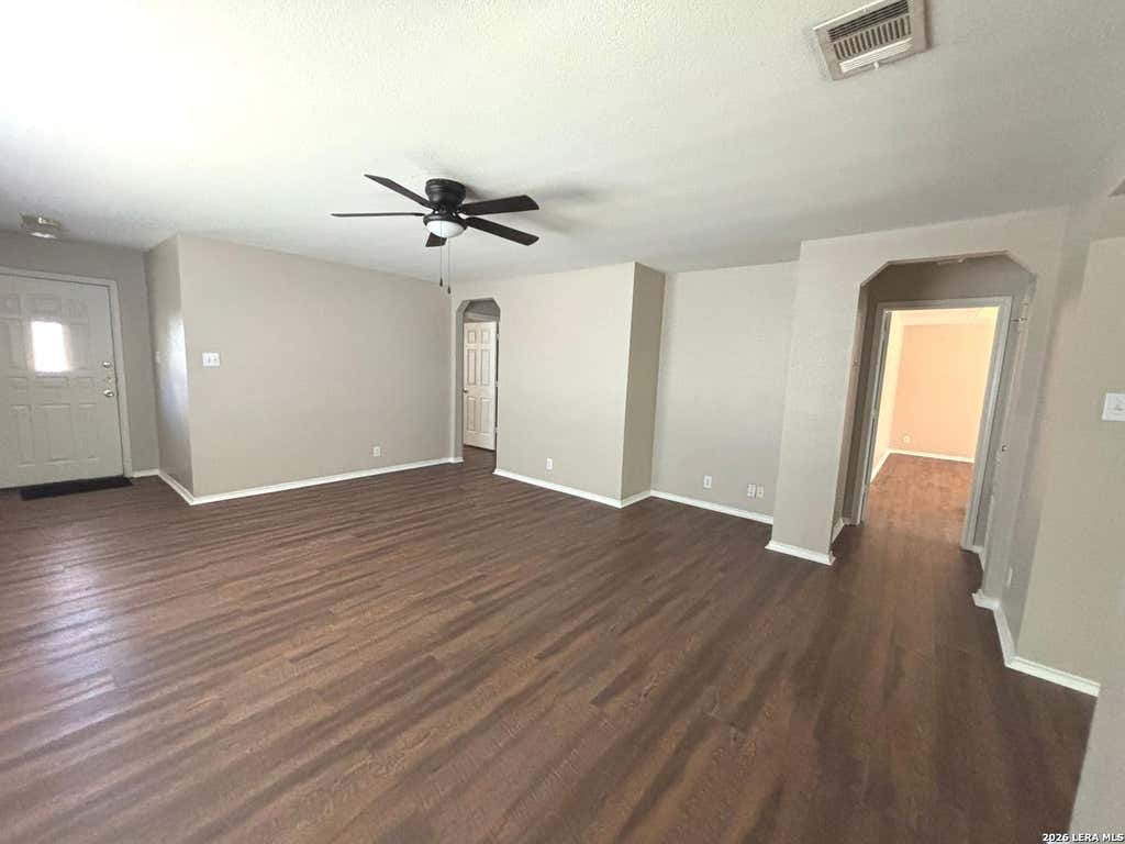 Photo of 145 Michelle Ln, Boerne, TX 78006 (MLS # 2009306)