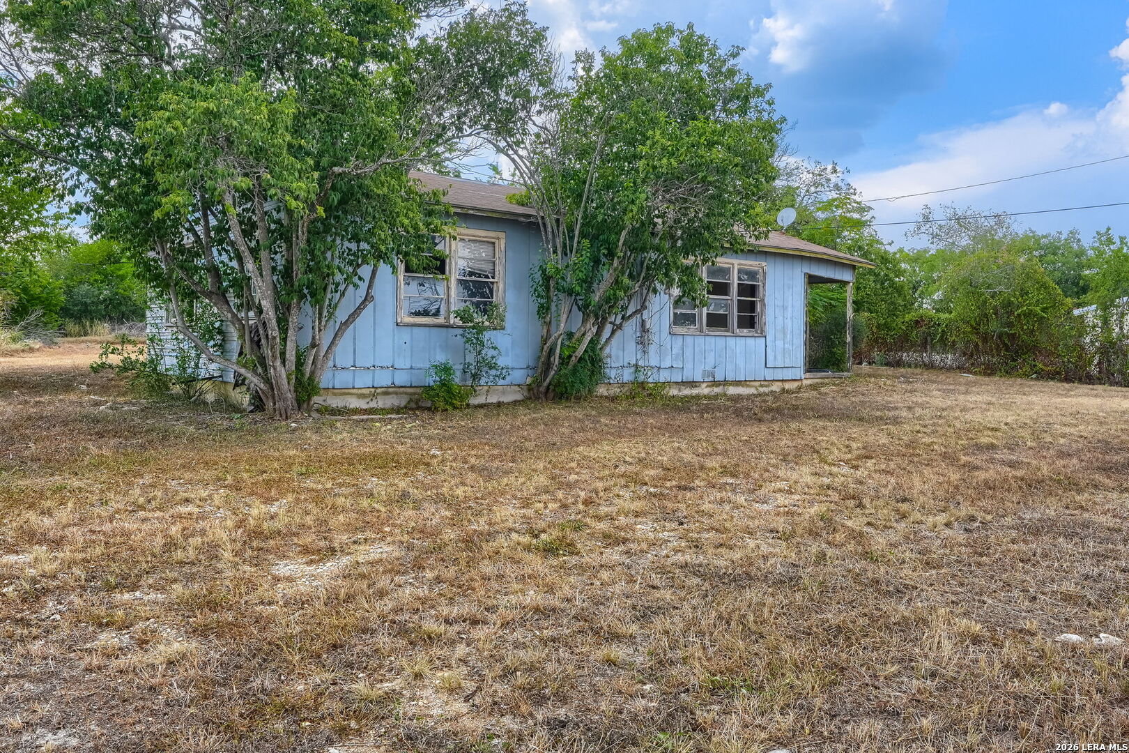 2212 Hunter Rd