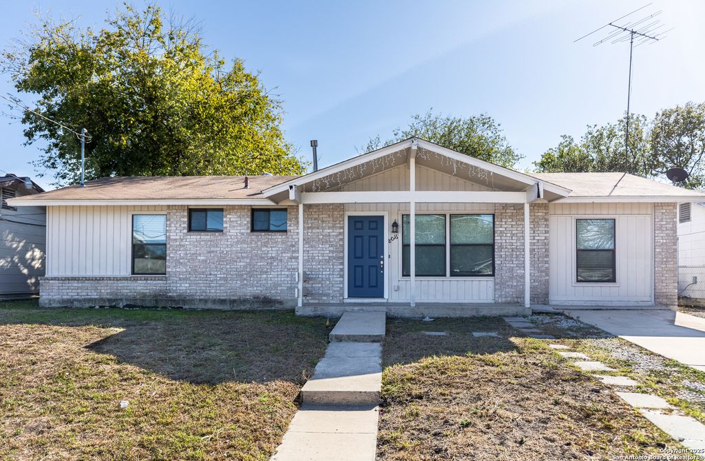 Photo of 8016 LANDING AVE, San Antonio, TX 78227 (MLS # 1915022)