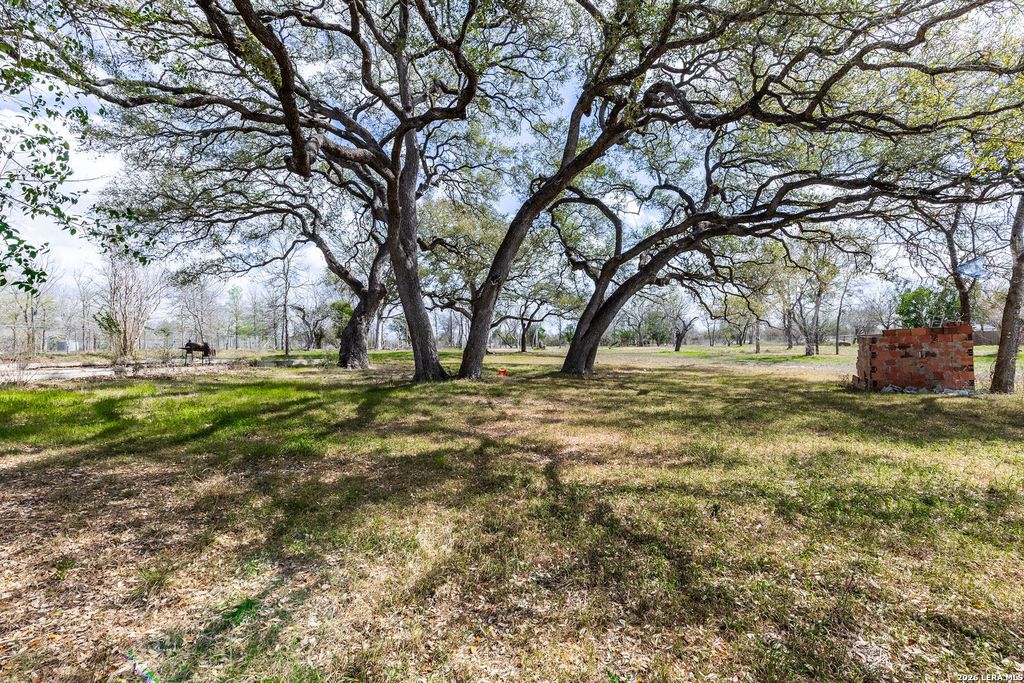Photo of 2071 E Us Highway 90, Seguin, TX 78155 (MLS # 1948516)