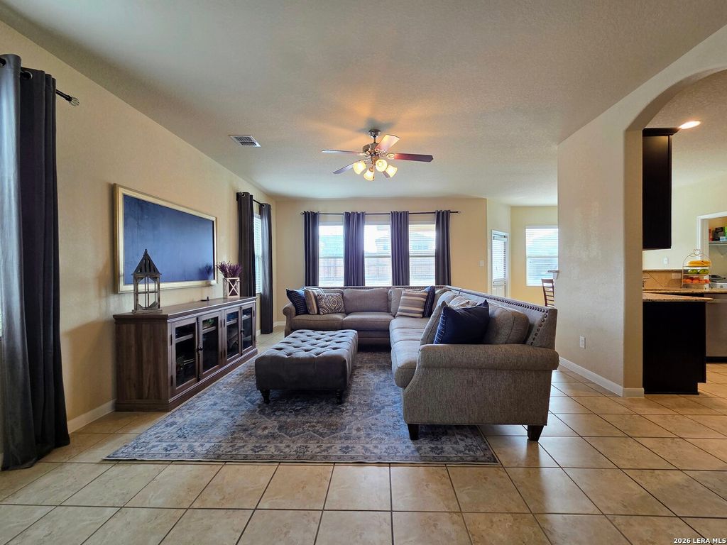 Photo of 11414 Oaks Hike, San Antonio, TX 78245 (MLS # 1939632)