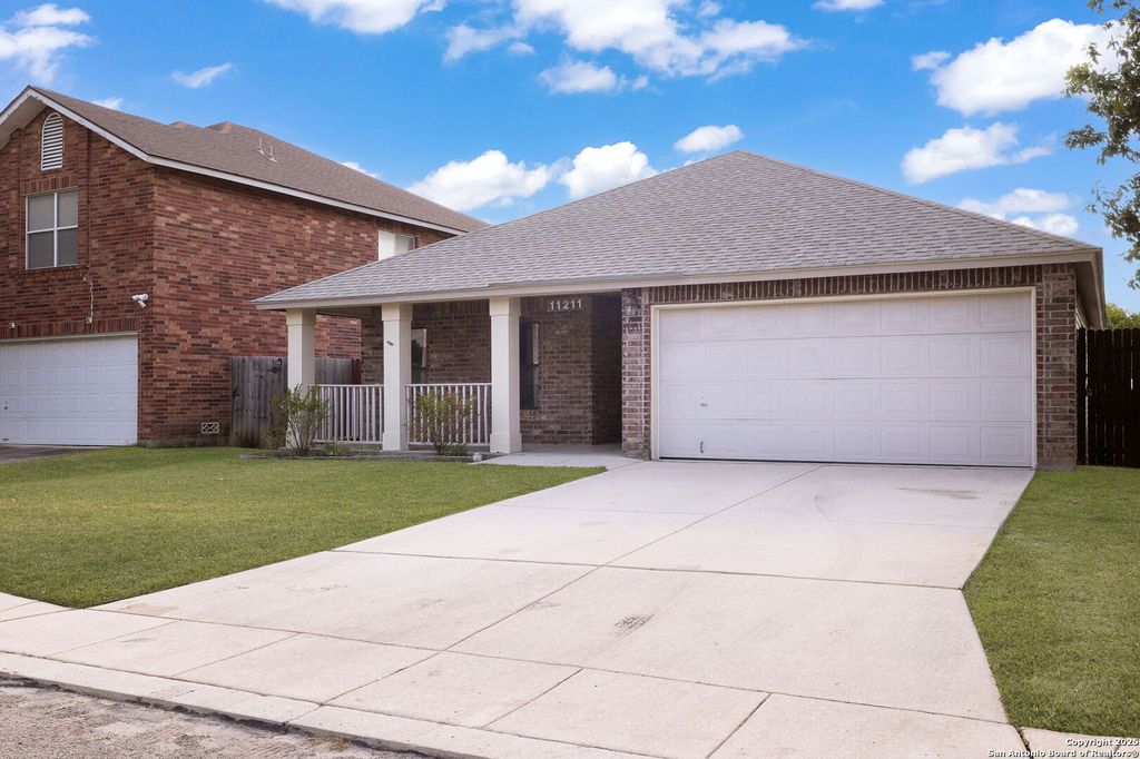 Photo of 11211 Talbot Sq, San Antonio, TX 78249 (MLS # 1913203)