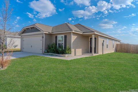 12114 Luckey Villa San Antonio TX 78252