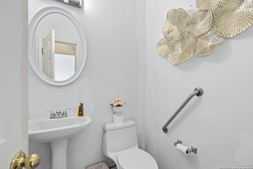 Photo of 1317 Murray Winn, Windcrest, TX 78239 (MLS # 1934971)