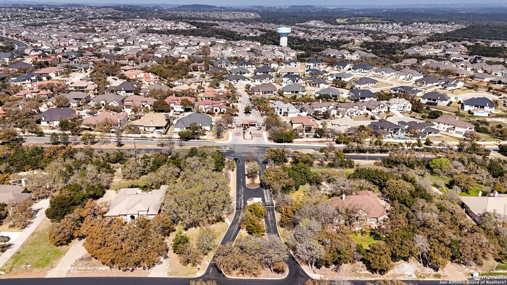 Photo of 3907 WILDERNESS RIM, San Antonio, TX 78261 (MLS # 1847772)
