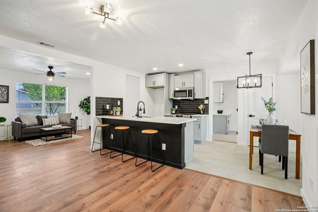 Photo of 7203 Timber Ridge, San Antonio, TX 78227 (MLS # 1924711)