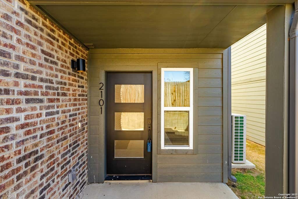 Photo of 419 Ira Avenue 2101 #2101, San Antonio, TX 78209 (MLS # 1875888)