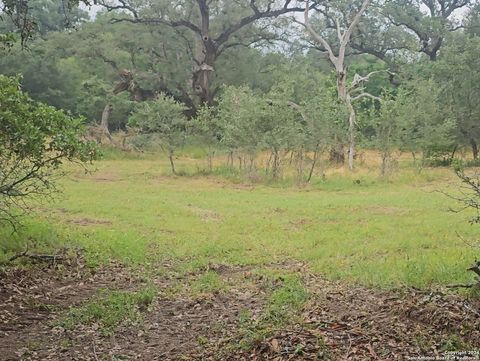 A home in Floresville