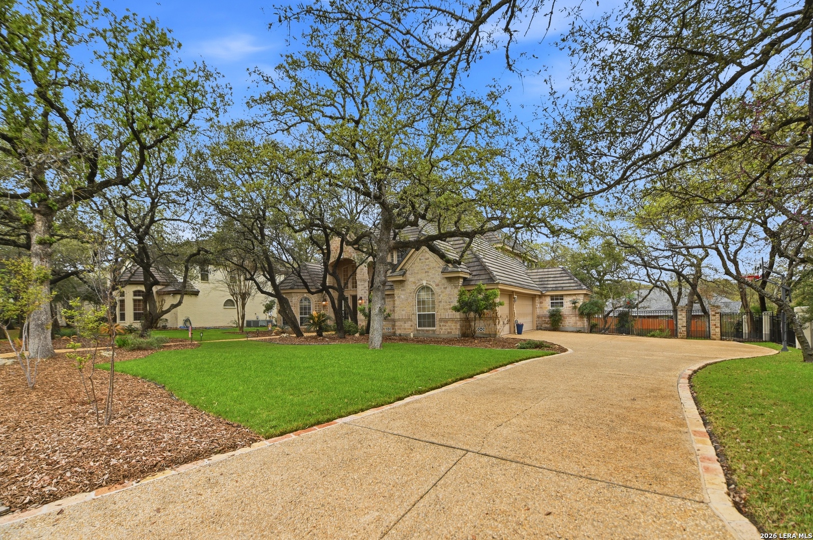 Search 8 Aspen Creek