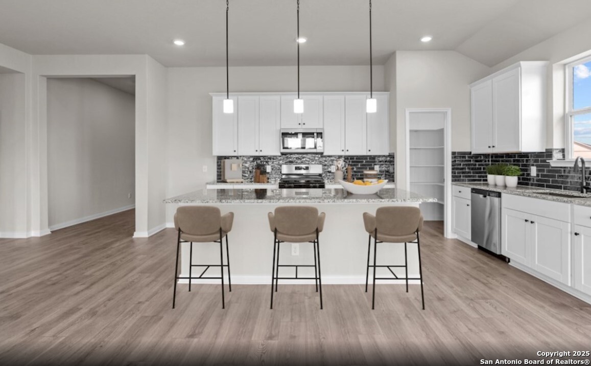 6415 Morgan Glen