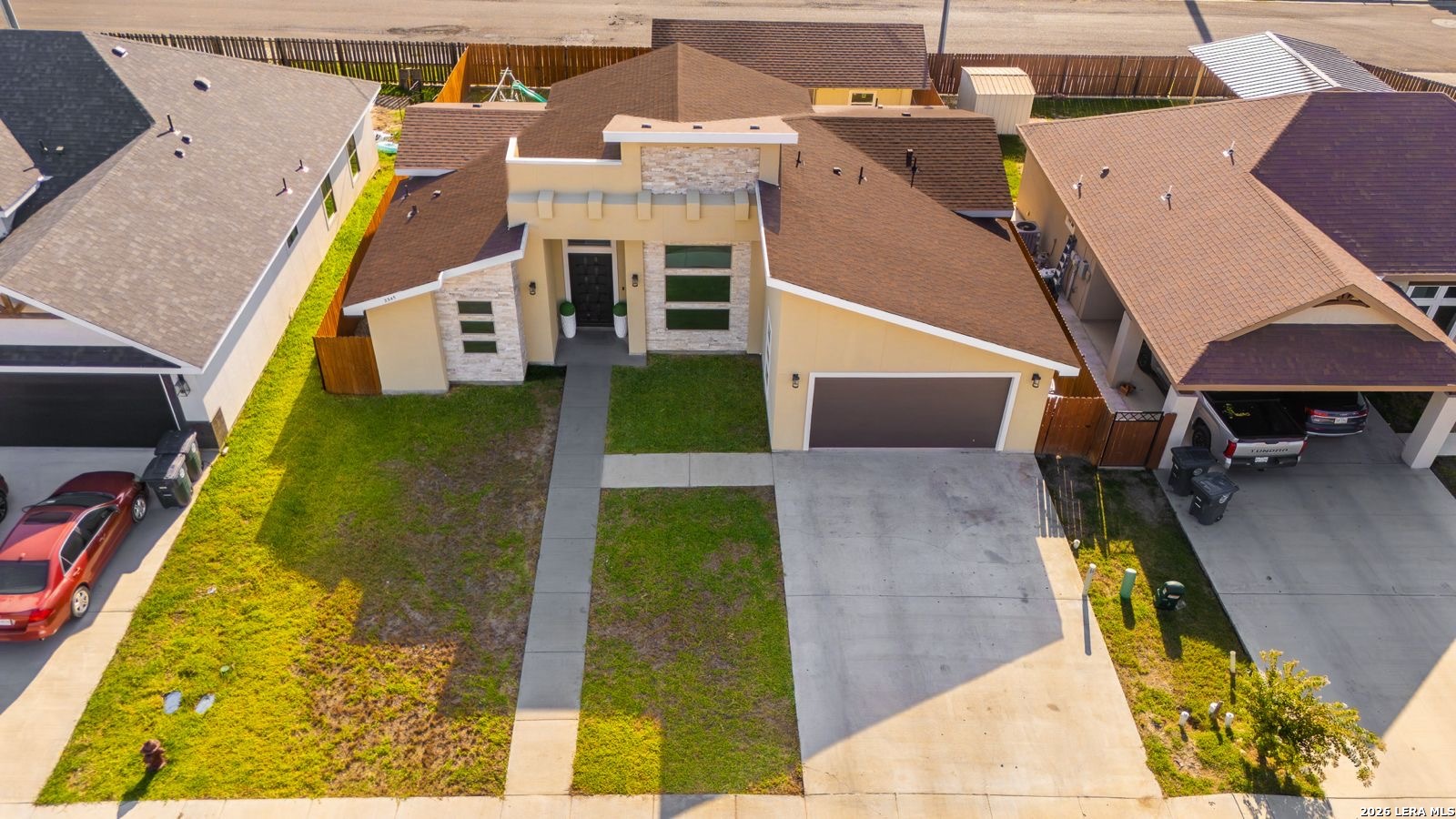 2345 Villa Romel Blvd