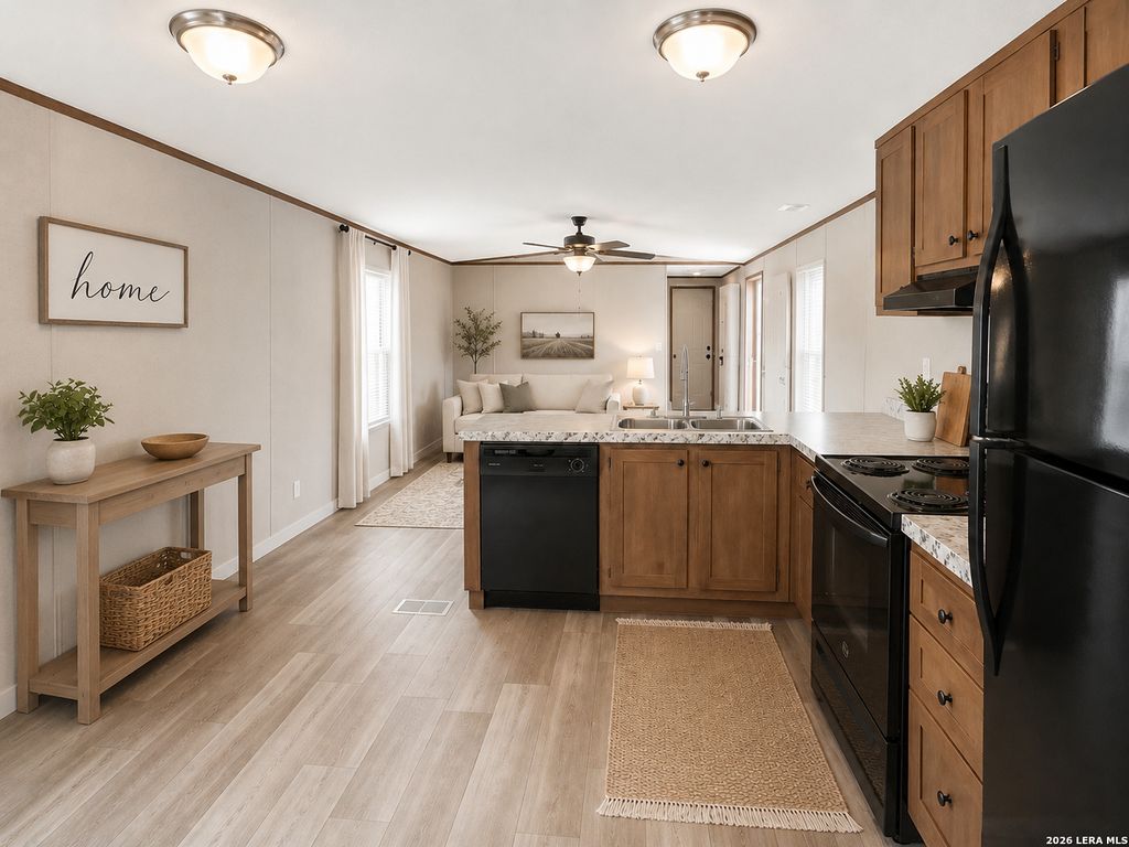 Photo of 101 Villa Ridge #6, Poteet, TX 78065 (MLS # 1841572)