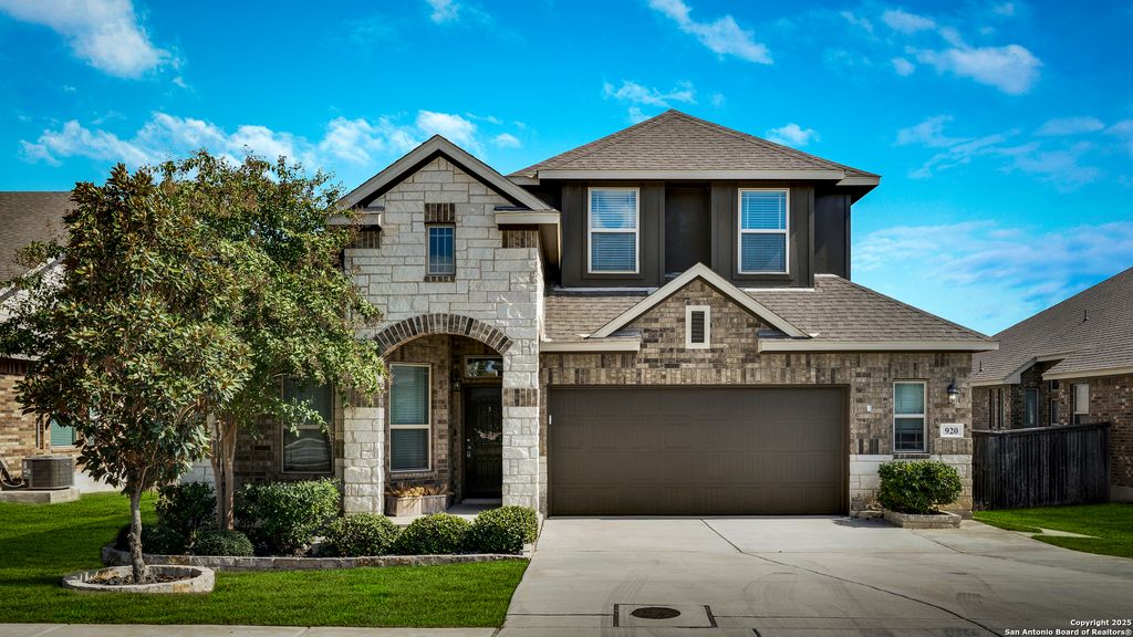 Photo of 920 Kauri Cliffs, Cibolo, TX 78108 (MLS # 1916001)